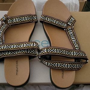 SIZE 11 maurices multicolored sandals